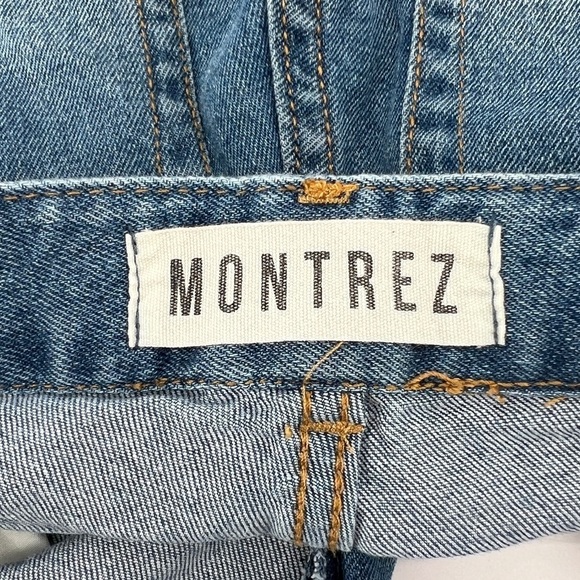 Montrez Scalloped Hem Jean Shorts Size Medium Women’s - Picture 2 of 5